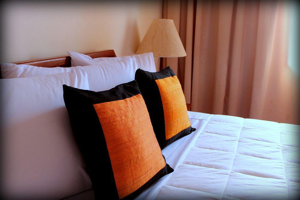 Boutique Cambo Hotel Siem Reap Exterior photo